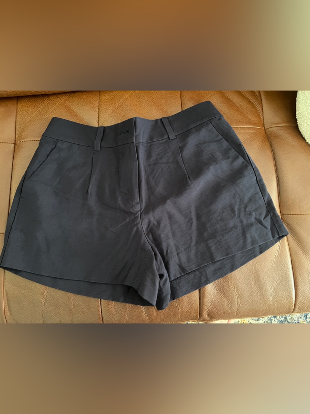LOFT Textured Pleated Shorts - Forever Navy